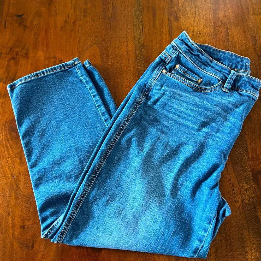 Chico’s Platinum Cropped Jeans Size .5 / Sz 8